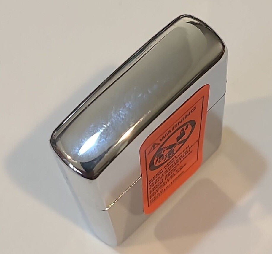 ZIPPO THUNDER ROAD HOUSE Sunset Strip 1995 LIGHTER