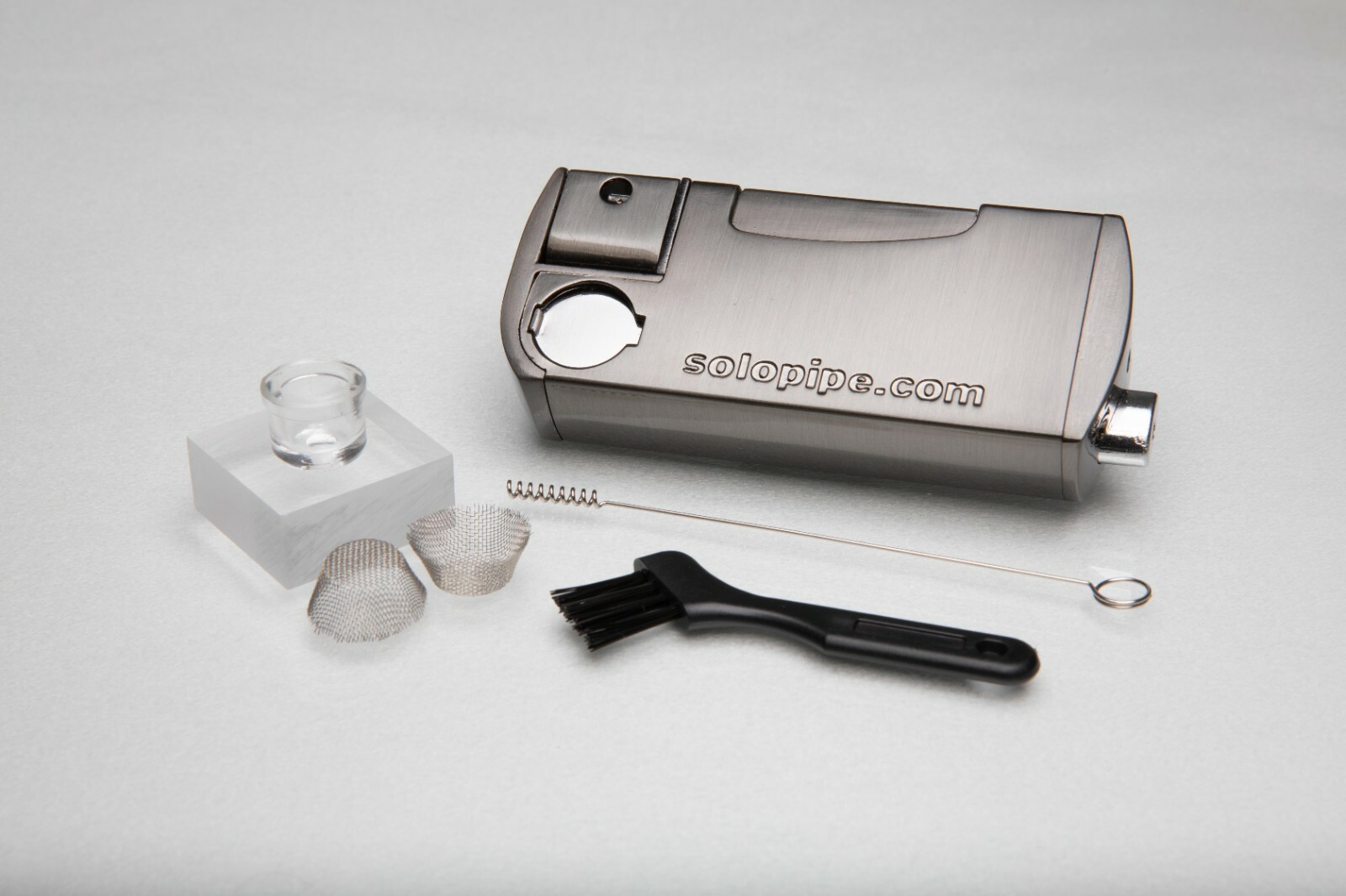 Solopipe – The Original Self-Igniting Pipe and Lighter Combo-Chrome + Solo Bowl