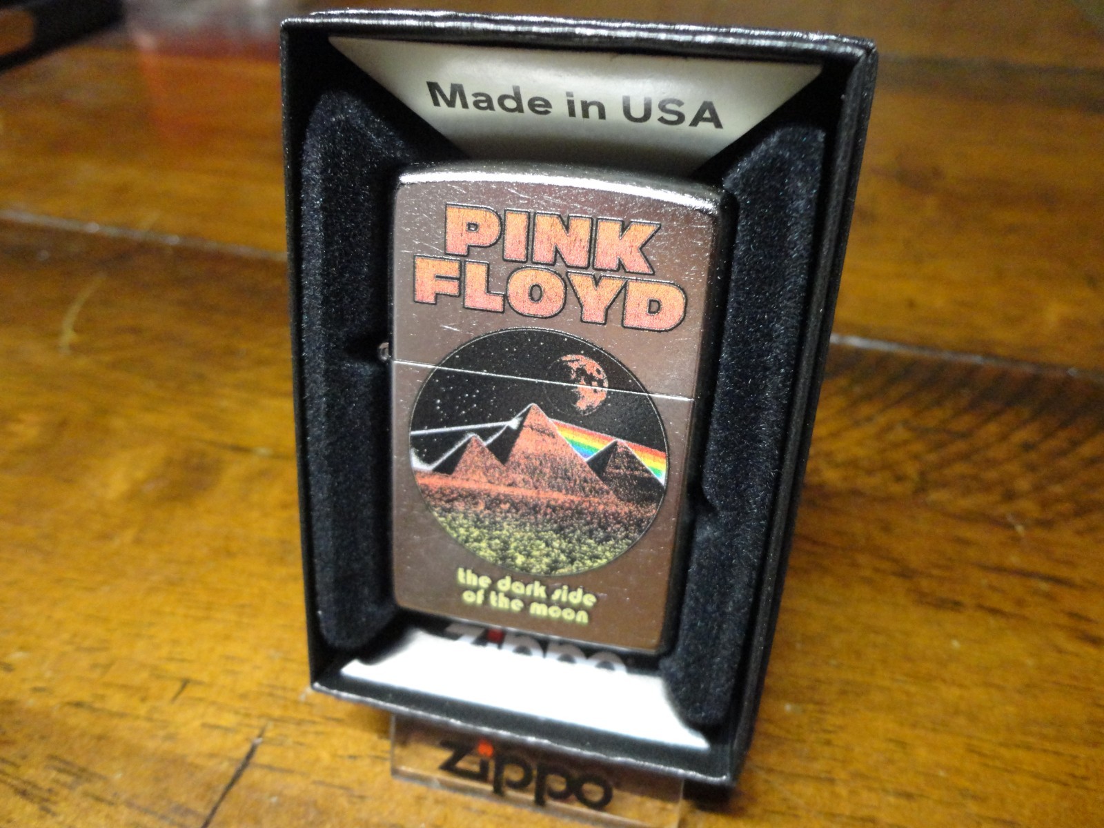 PINK FLOYD THE DARK SIDE OF THE MOON ZIPPO LIGHTER MINT IN BOX