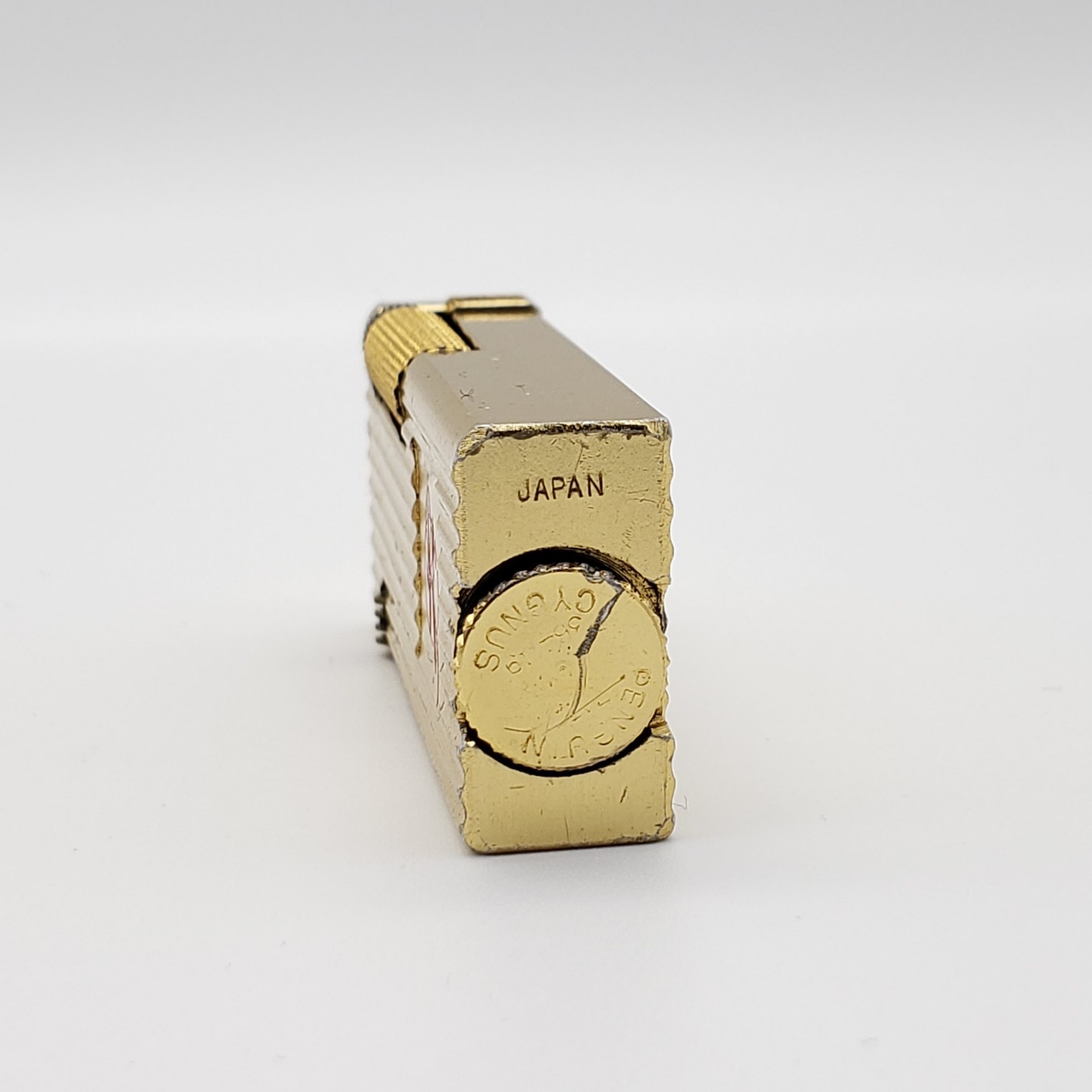 Vintage Penguin Cygnus Gold Ribbed Petrol Roller Lighter – Air-India 1950s