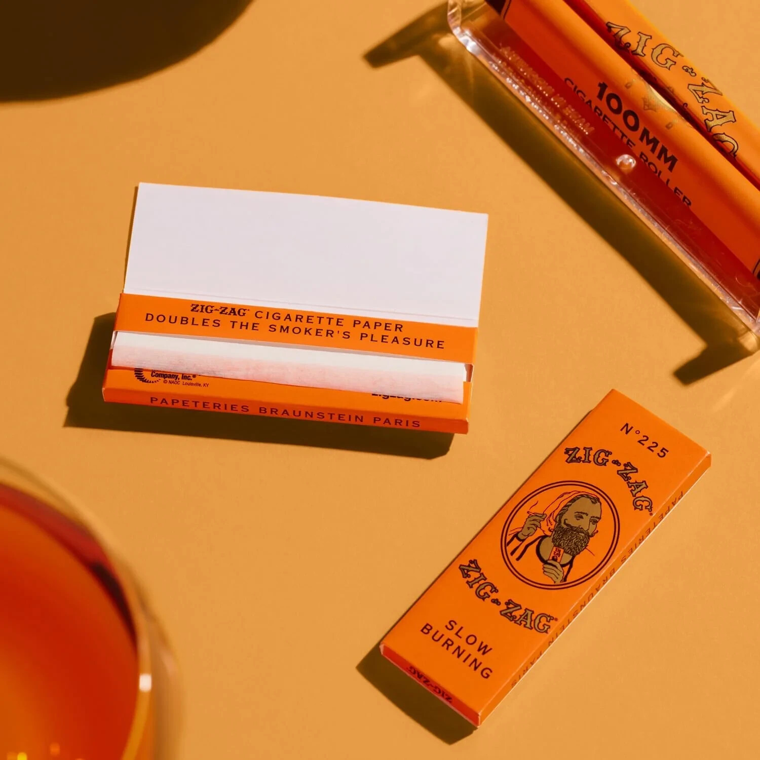 😎ZIG ZAG ORANGE CIGARETTE ROLLING PAPERS 1 1/4, 6 BOOKLETS✨👀