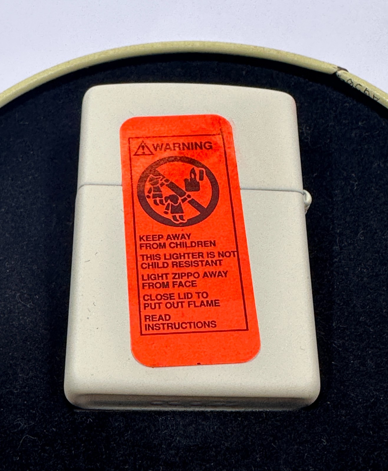 Zippo Camel Filters Turkish & Domestic Blend in Tin Cream 1996