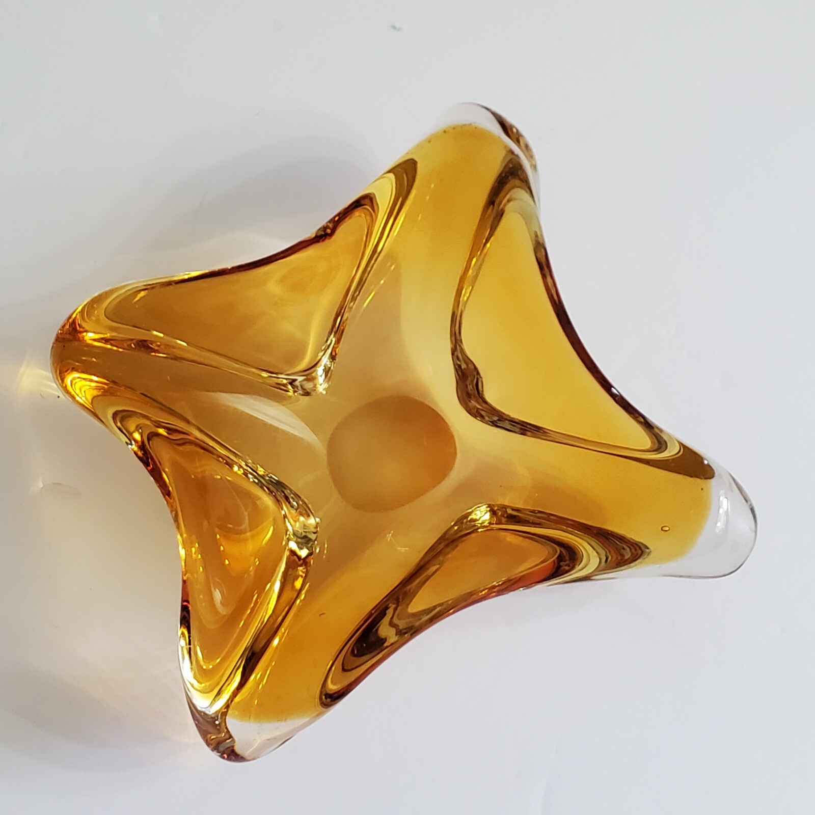 Golden Amber Glass Ashtray – Amber Art Glass Chalet Style Ashtray Bowl Unmarked