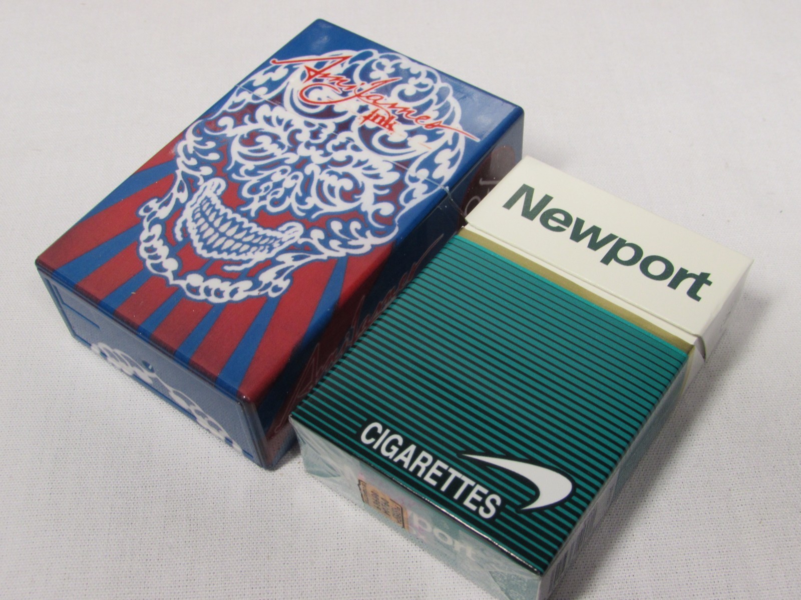 12 X Tattoo Design Auto Push Open Hinge Plastic Cigarette Case Pack Holders LOT