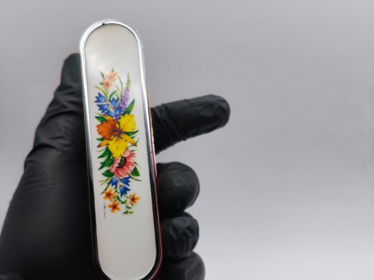 Vintage Musical Cigarette Case – Dandy-Mate Silvia – Floral Design – Japan – Box