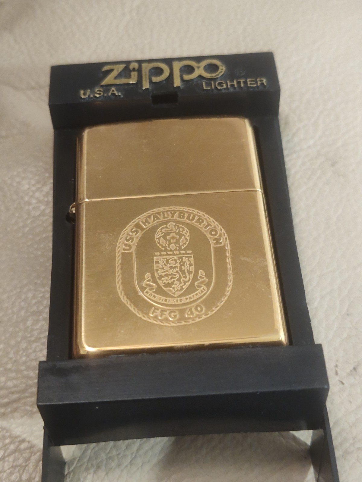 Zippo Brass USS Halyburton FFG 40 Unfired 2000 Lighter