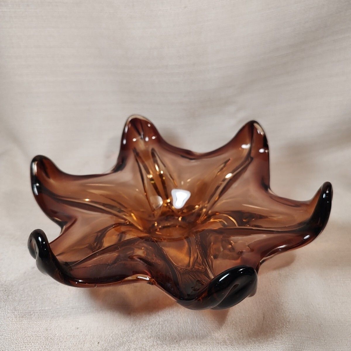 Vintage Swung Glass Amethyst Ashtray 6 Finger Trinket Dish Glows 1 Sm Burr As/Is