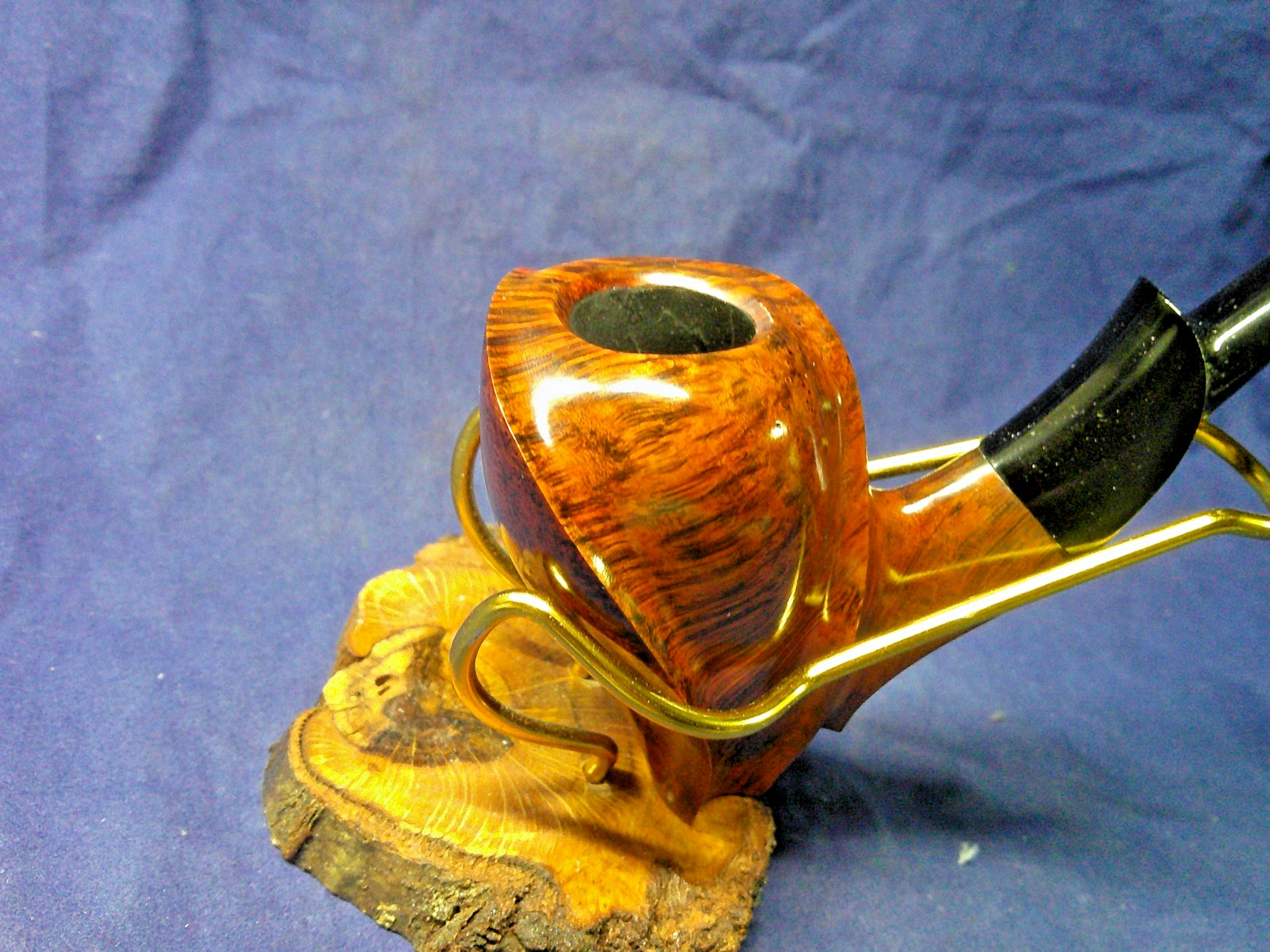 ✔️ NEW HS STUDIO FREEHAND BRIAR PIPE, MAPLE STAND, GIFT BOX, ONE OF A KIND -A