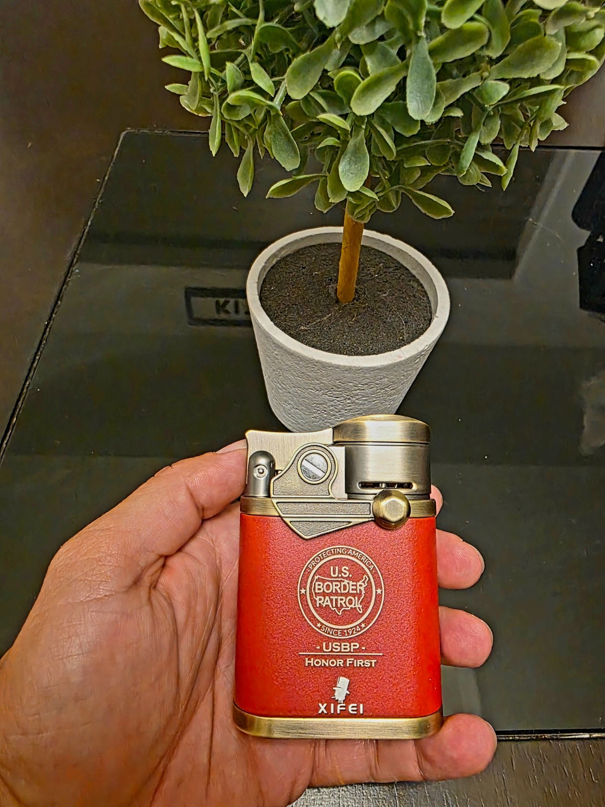US Border Patrol Cigar 4 jet flame Torch Lighter, Refillable, butane windproof.