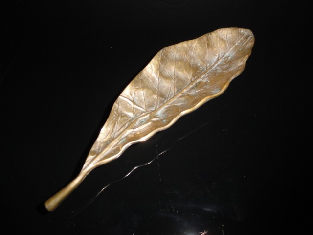 Pheasant Solid Bronze Leaf Ashtray Measures 8.5″ L x 2.5″ W Made in USA