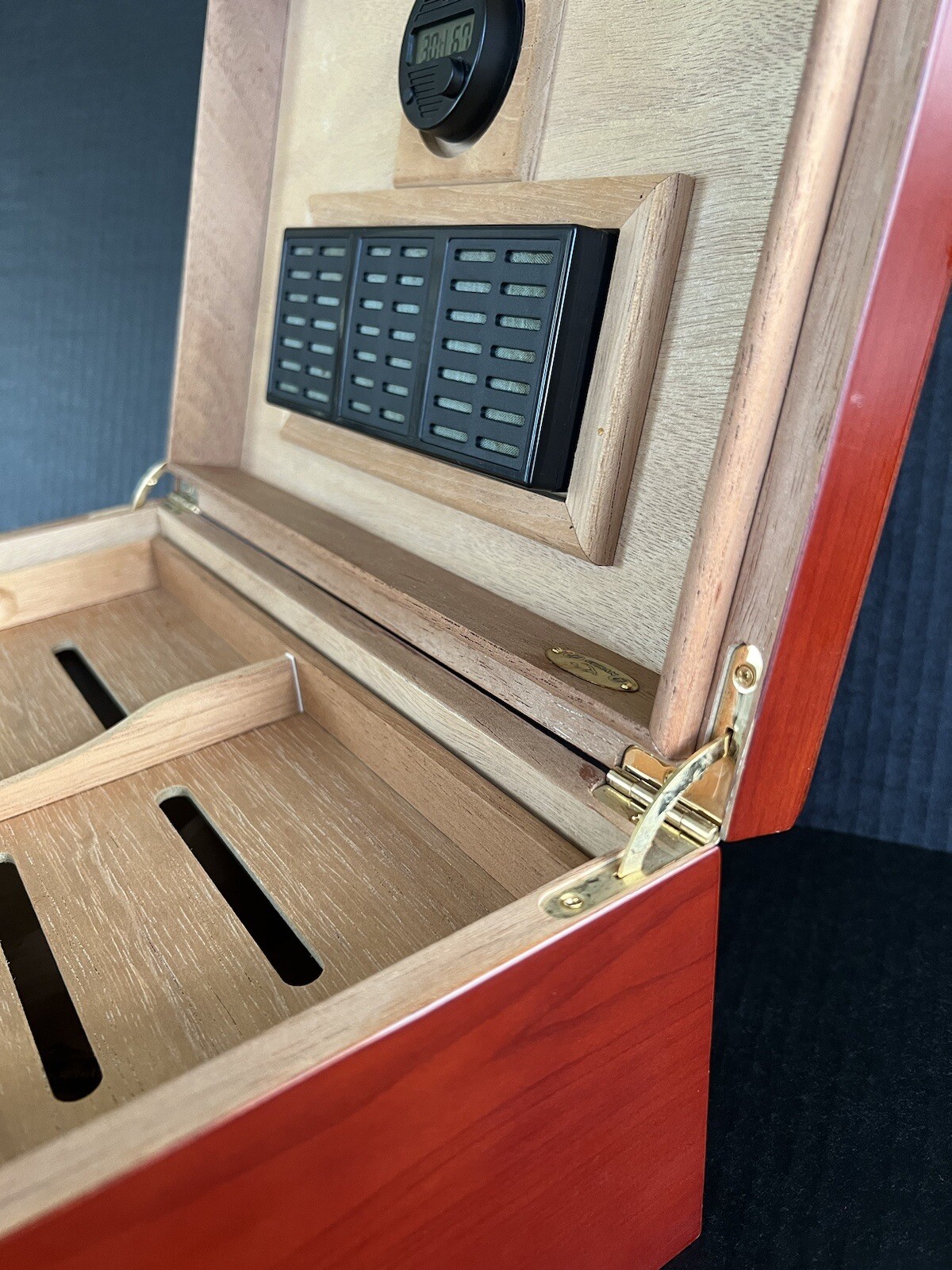 CUBAN CRAFTERS Classic Cherry Wood, Cigars, Humidor