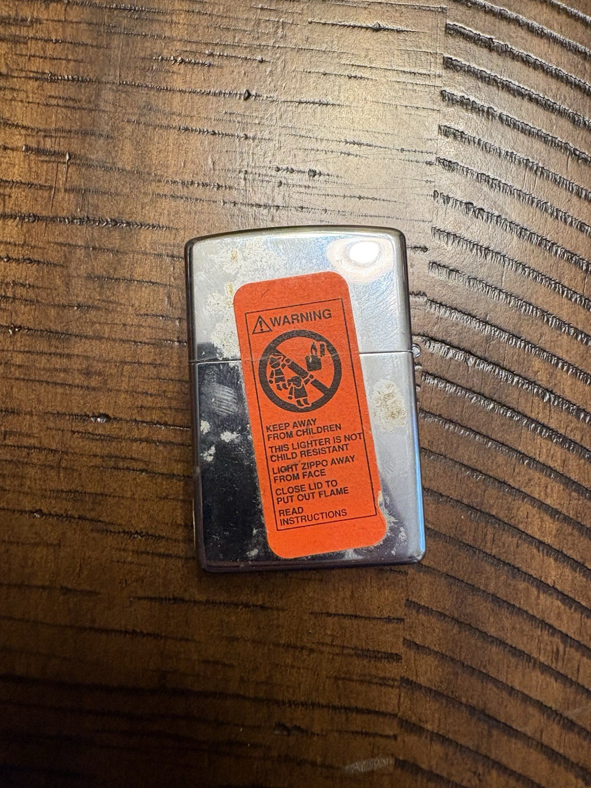 ZIPPO 2000 BARRETT SMYTHE GRIZZLY BEAR LIGHTER UNFIRED