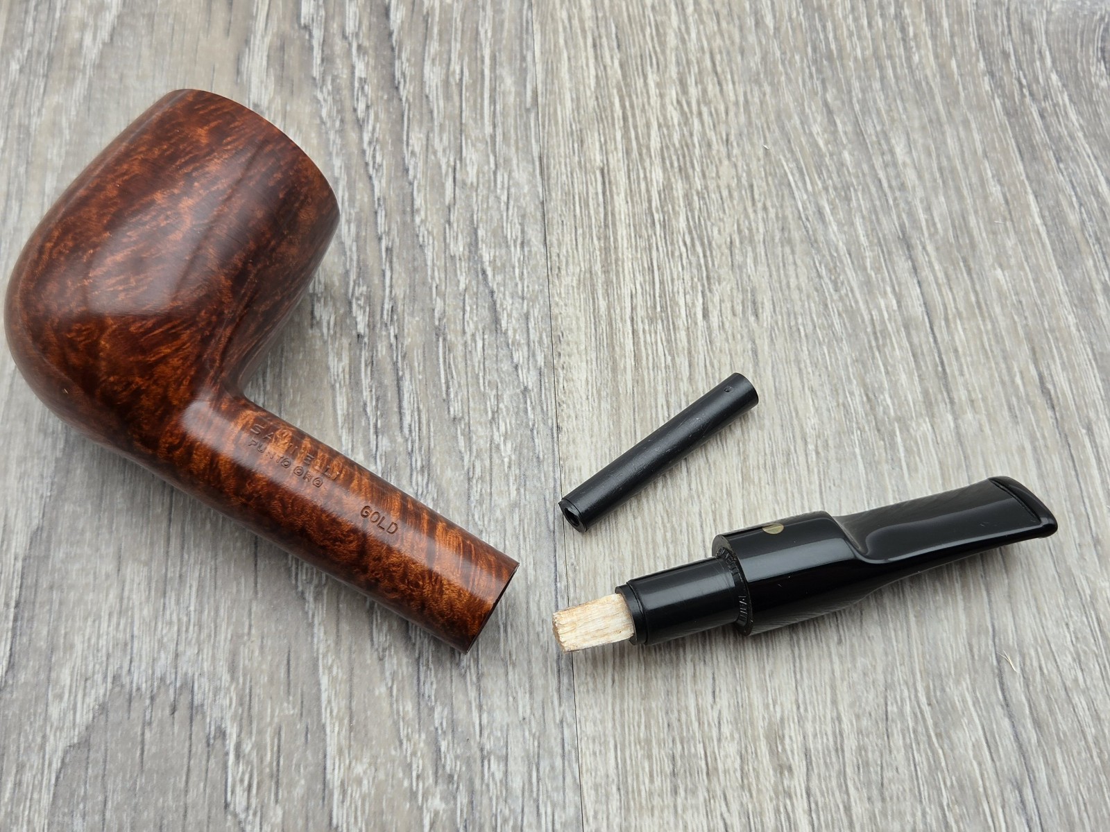 SAVINELLI PUNTO ORO GOLD Smooth Lovat 703 KS (6 mm) – BRAND NEW (READ)
