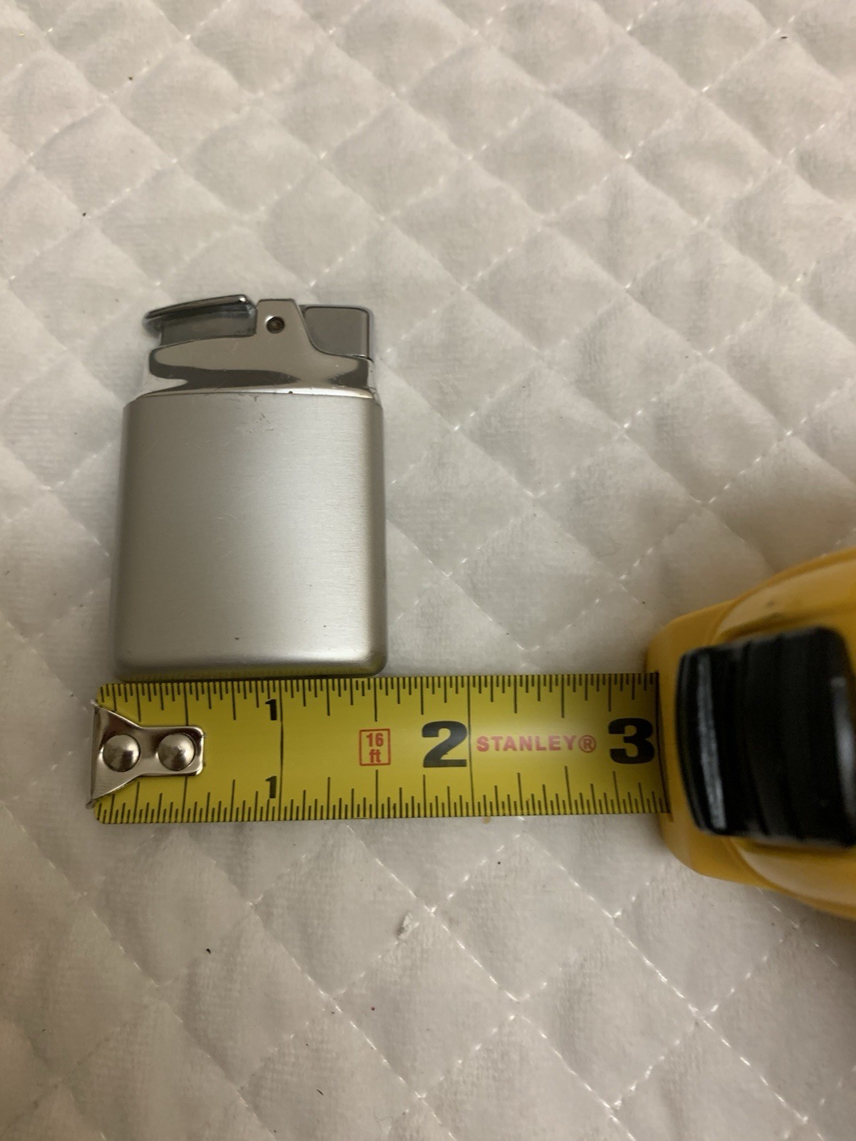 Lot Of 2 Vintage Pocket Lighters Ronson Pioneer & Scripto Vu-Lighter,Collectible