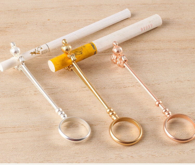 2PCS 17MM Angel Cigarette Stand Ring Smoking Ring Cigarette Holder Clip Gaming