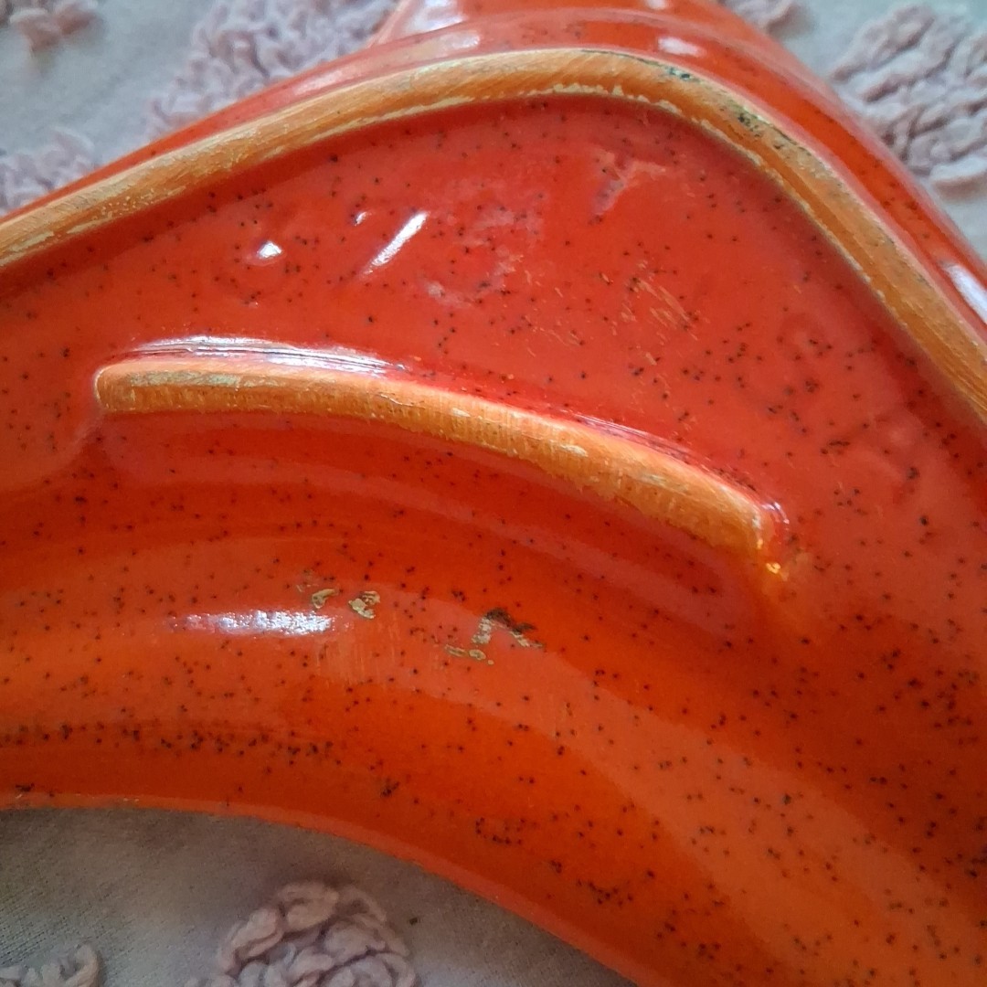 MCM Ashtray Atomic Orange Gold Boomerang California Originals 375 USA 600m Boat