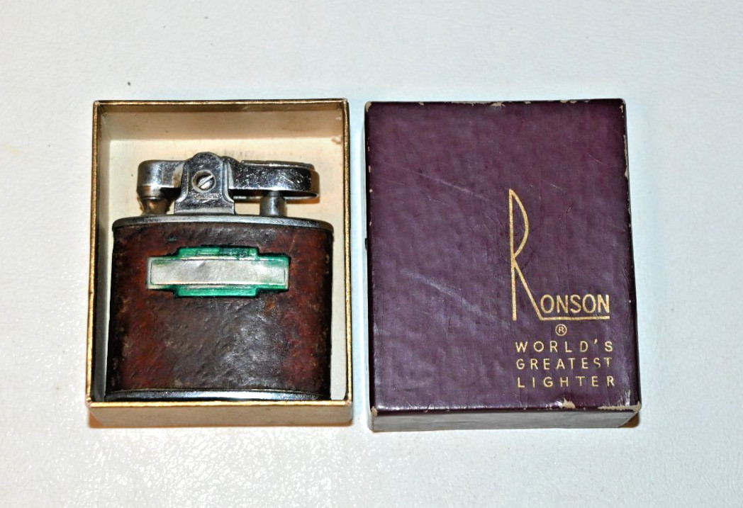 Vintage Ronson Standard Varaflame Princess Brown Leather Lighter in Box