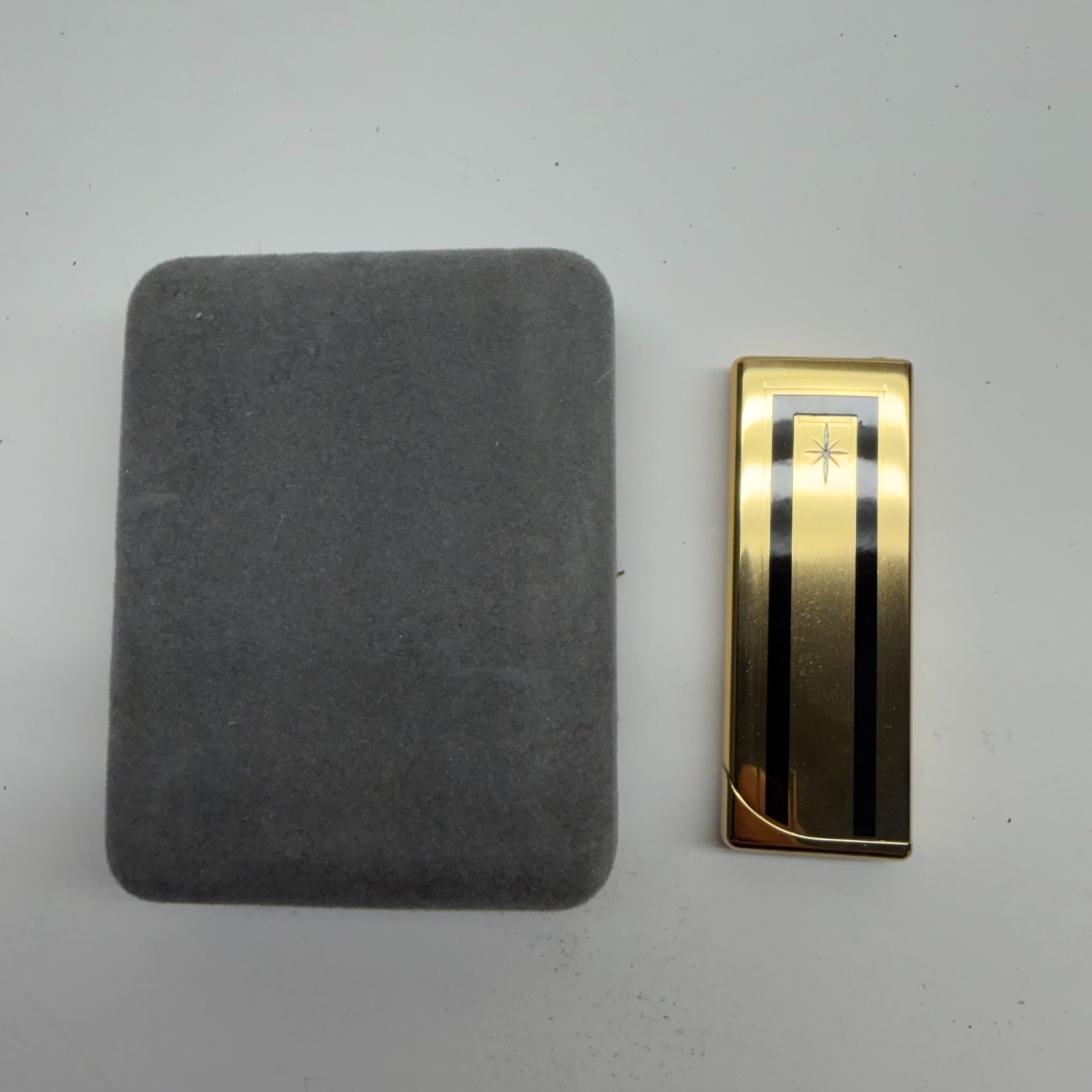 Vtg COLIBRI Electro Quartz Lighter Gold Black Tone in Original Box – UNTESTED