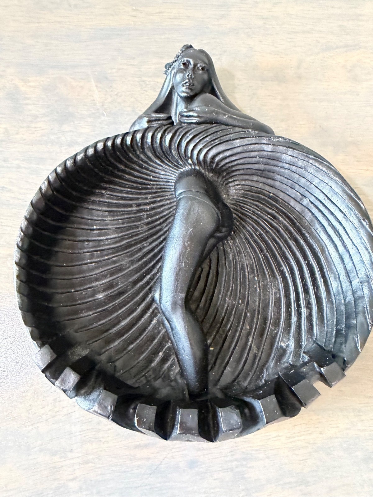 Vintage Lava Resin Hula Girl Ashtray Hawaii