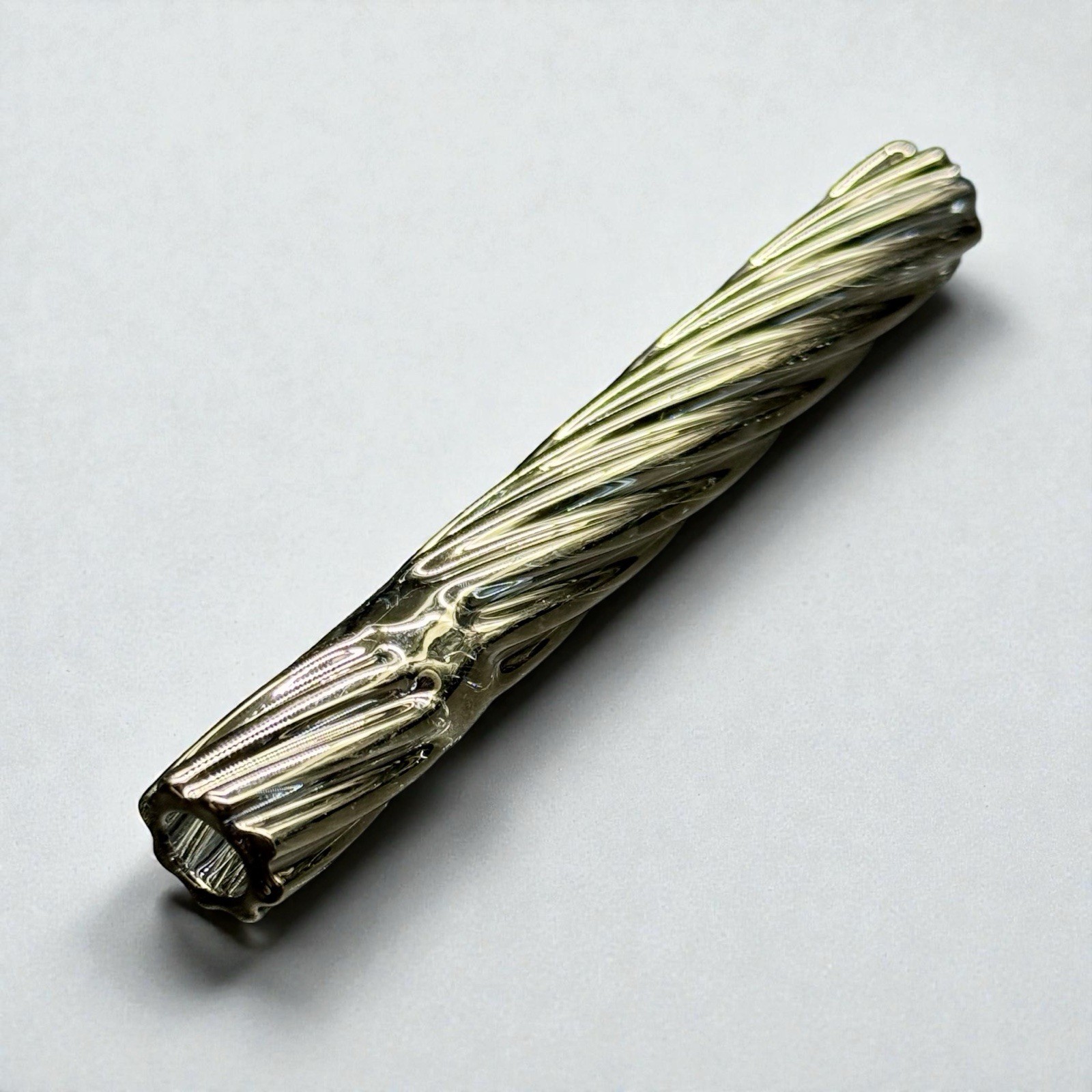 3 Pack Glass One Hitter 4in Twisted Tobacco Pipe Gold Black Rainbow