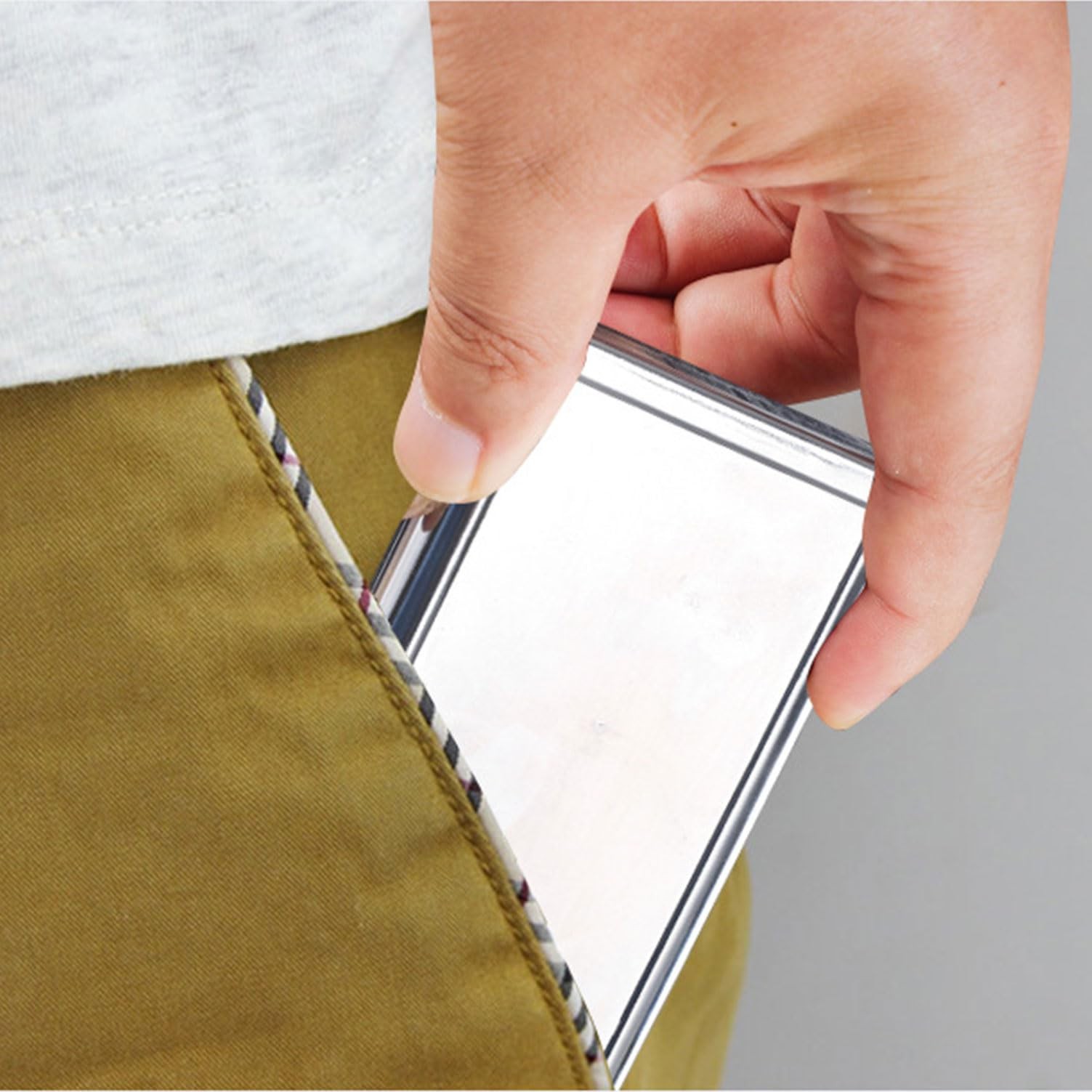 Cigarette Case Metal Holder for Regular King and 100’s Size Can 100mm, Silver