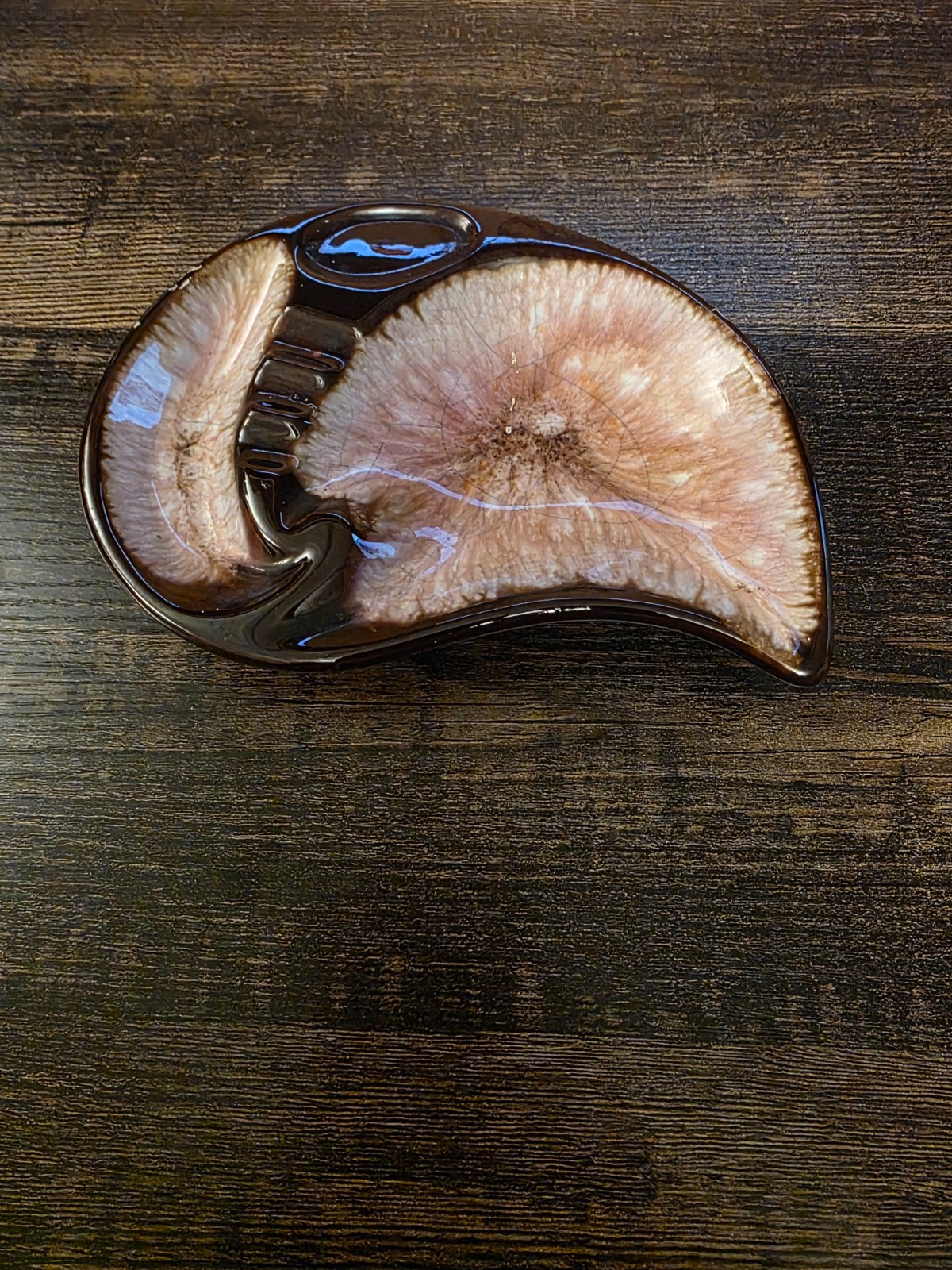 Ceramic Swirl Ashtray Brown Drip W Cream Color – 6 1/2 inch