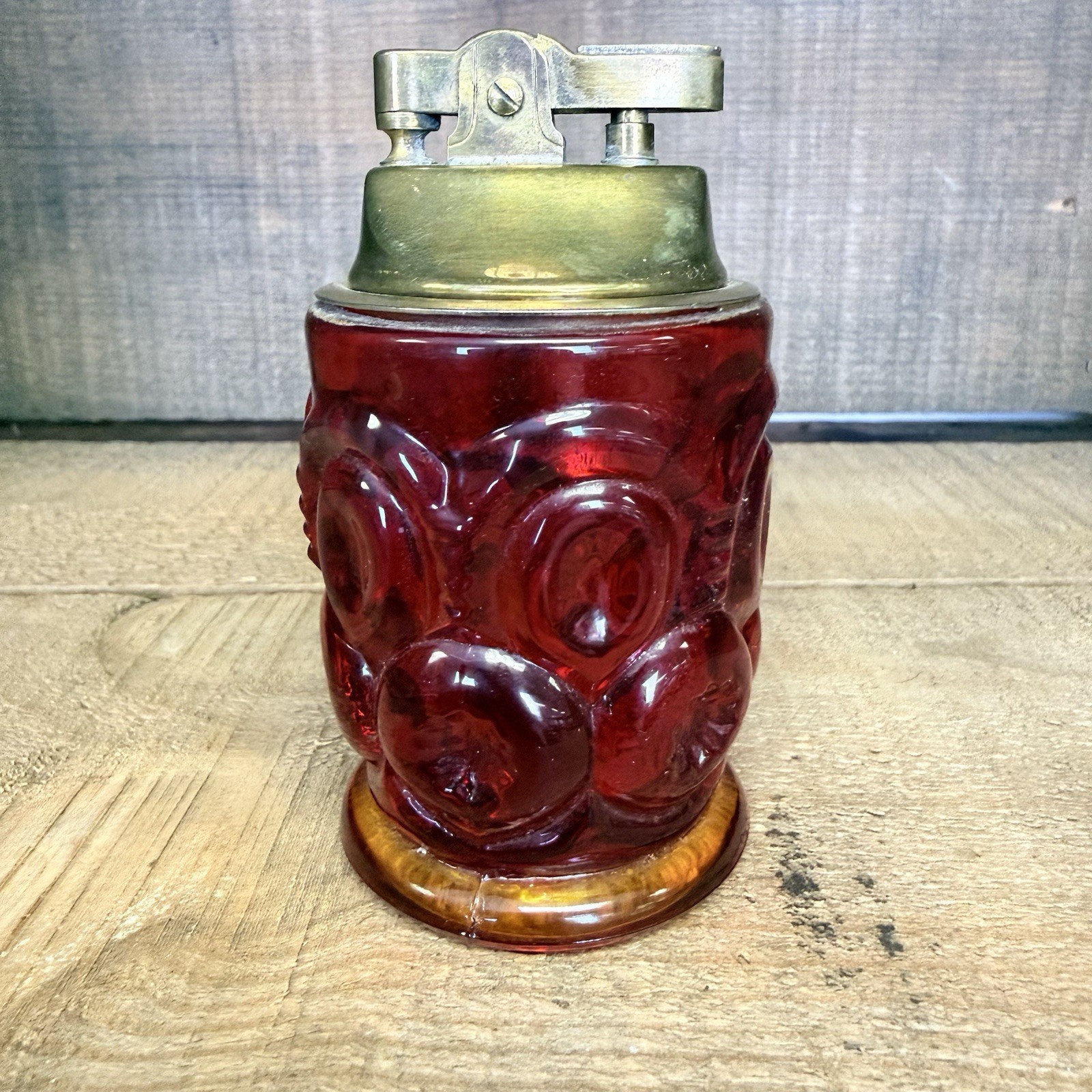Vintage Moon And Stars Amberina Glow Glass Table Lighter Rare Untested