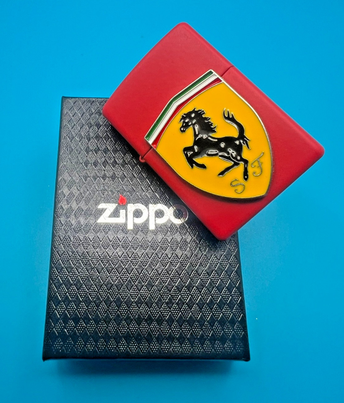 Brand New 2014 Zippo Lighter Superb Custom FERRARI PRANCING STALLION Emblem Red
