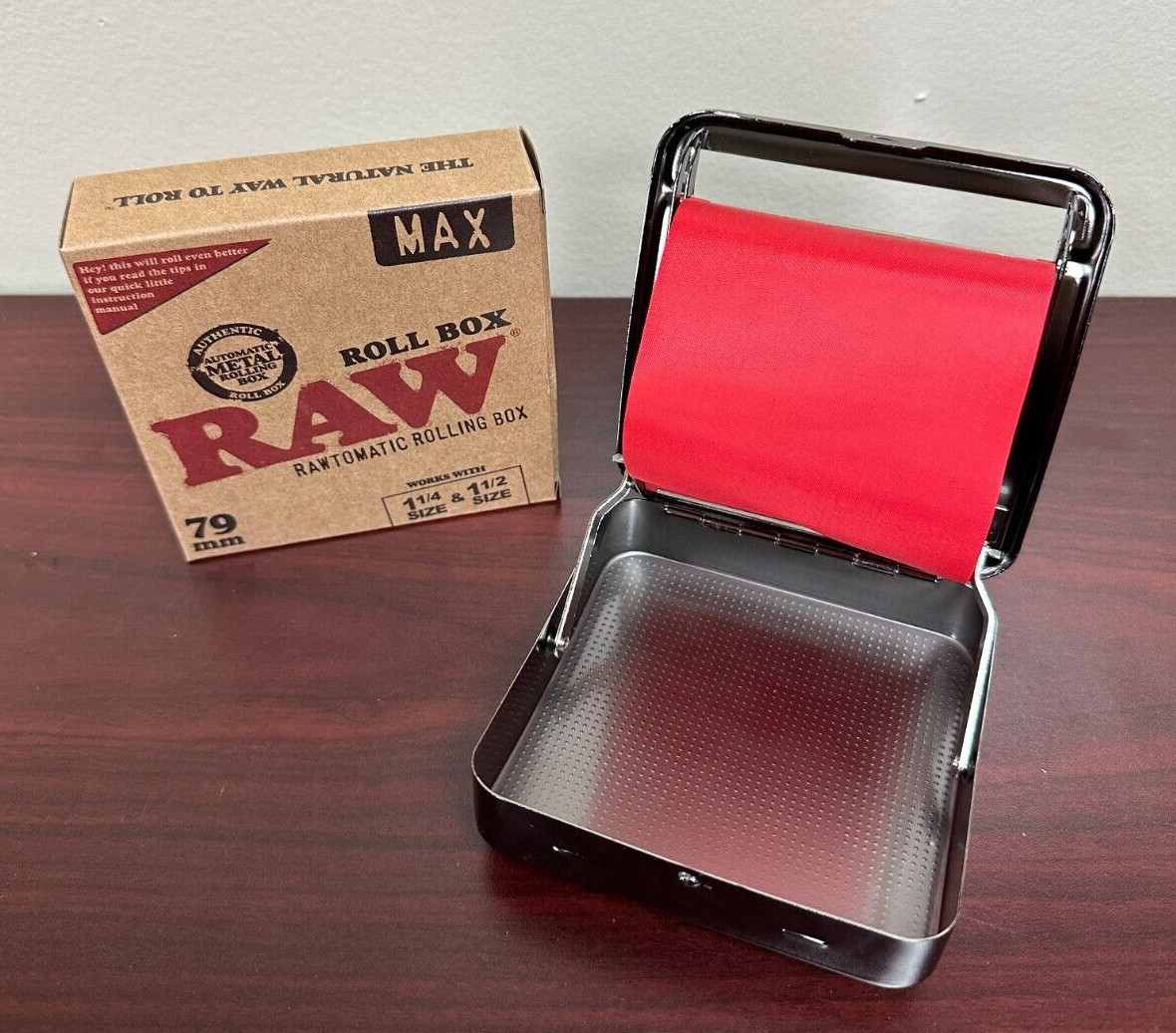 RAW 79mm Automatic Metal Rolling Box MAX-Autobox -1 1/4 & 1 1/2