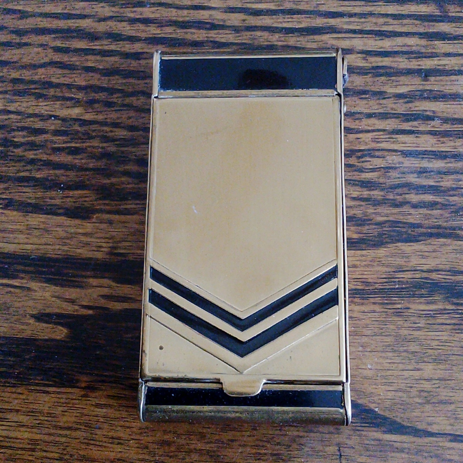 Vintage Metal Powder compact w/rouge & Lipstick, Gold Tone Black Chevron, Pouch