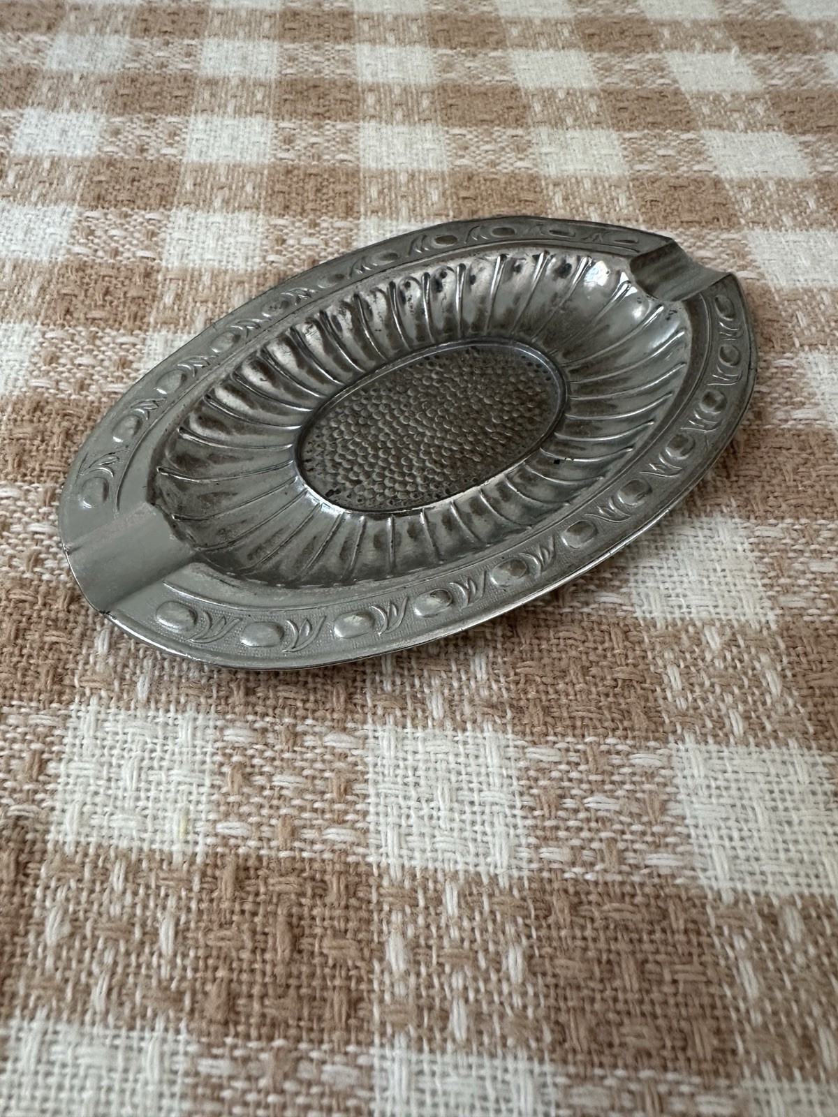 Oval Metal Ashtray w/ 2 Cigarette Rests