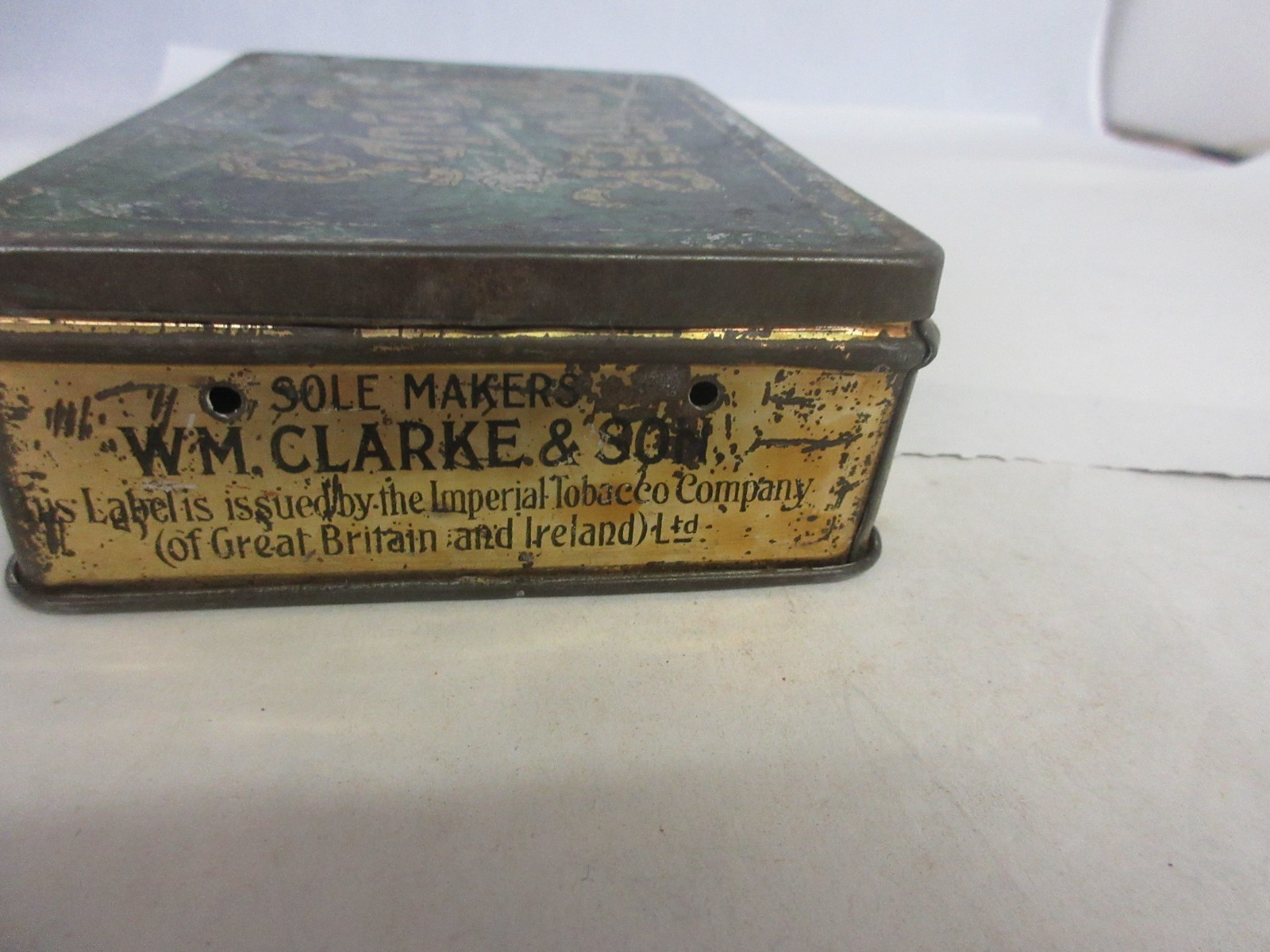 VINTAGE ADVERTISING EMPTY THUNDER CLOUDS TOBACCO TIN 317-