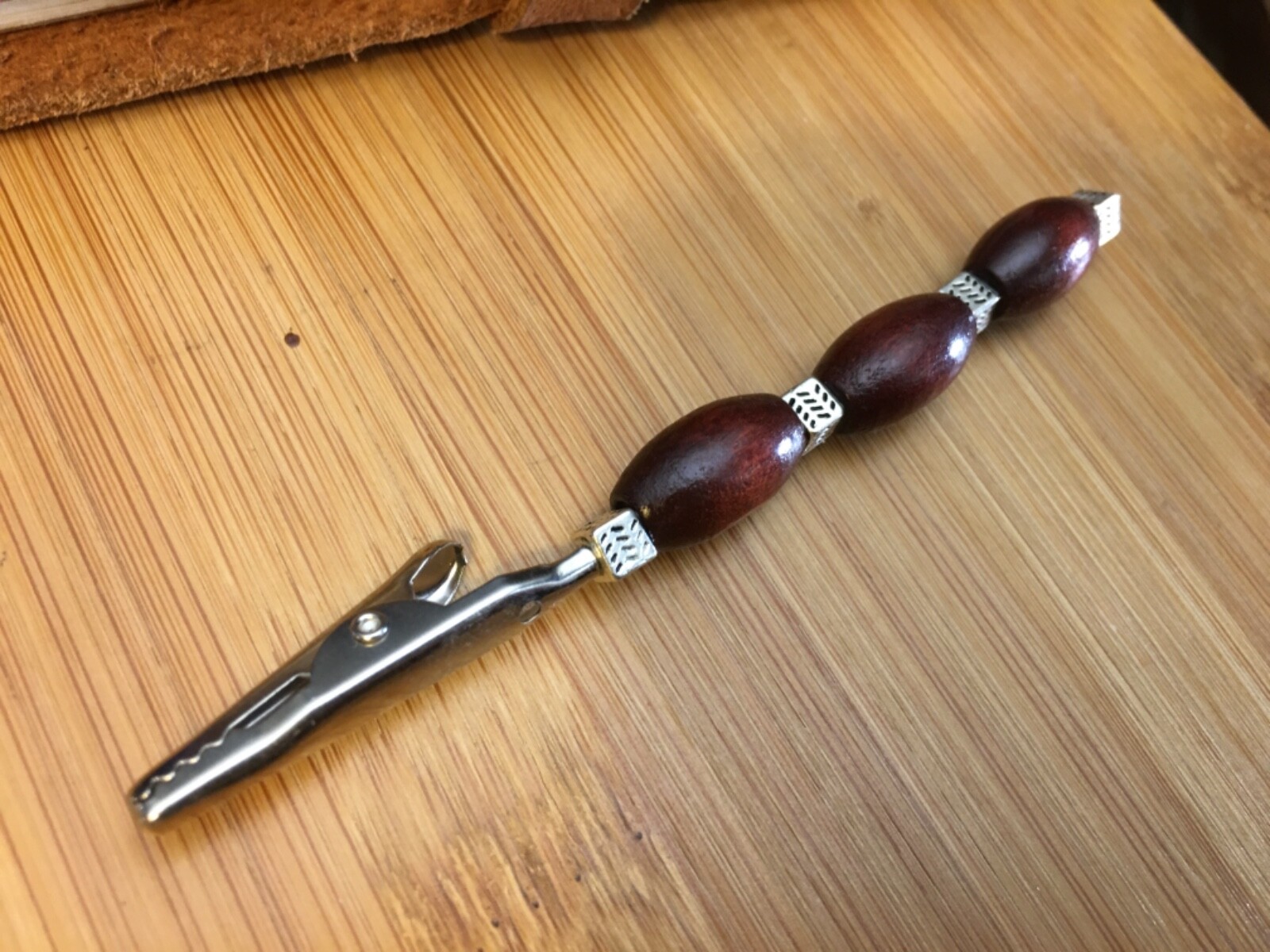 Bug’s Homemade Beaded Designer Roach Clip 4” Long – Reddish Brown/Silver