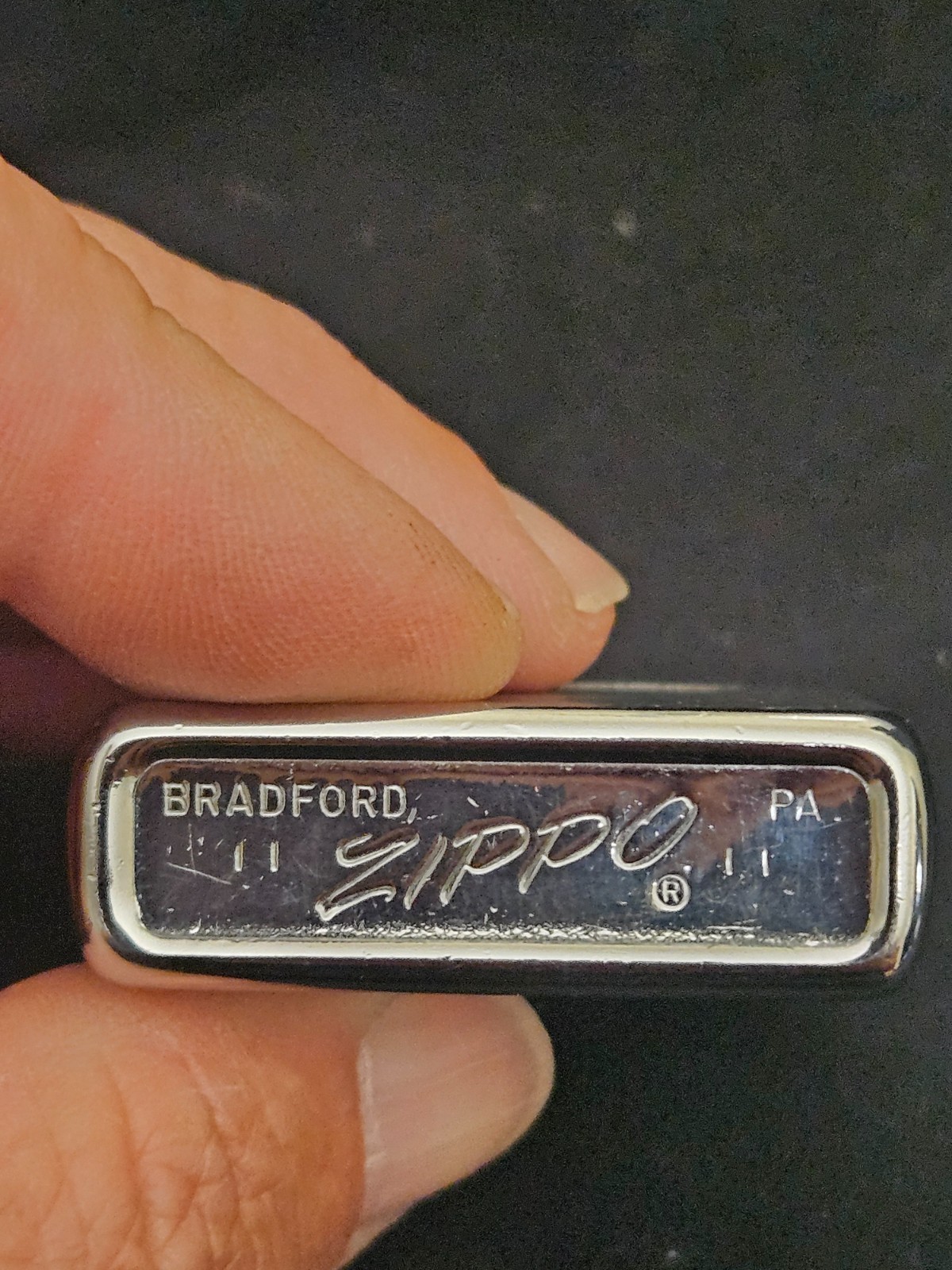 Vintage Gooch’s Best Red Circle Stamps Zippo – 1970 brushed chrome – USED-