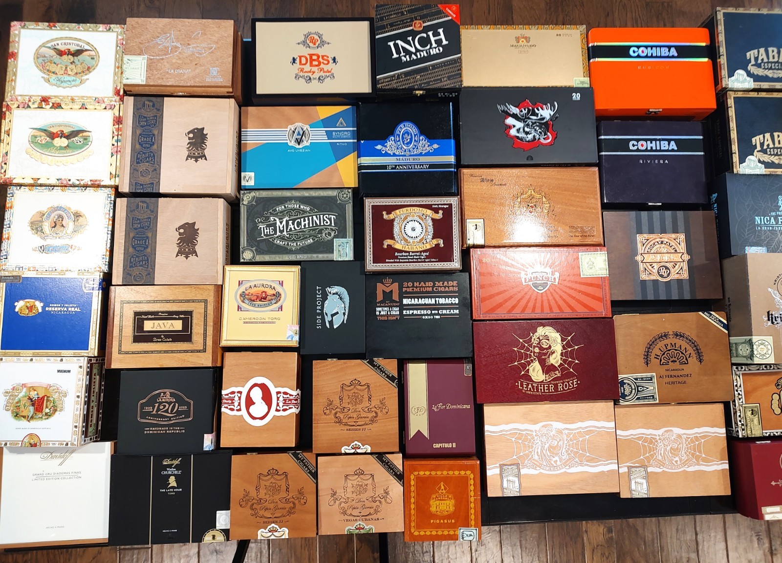 Lot of 10 Empty High Quality Cigar Boxes FAST FREE SHIPPING!!! Color/Style Vary