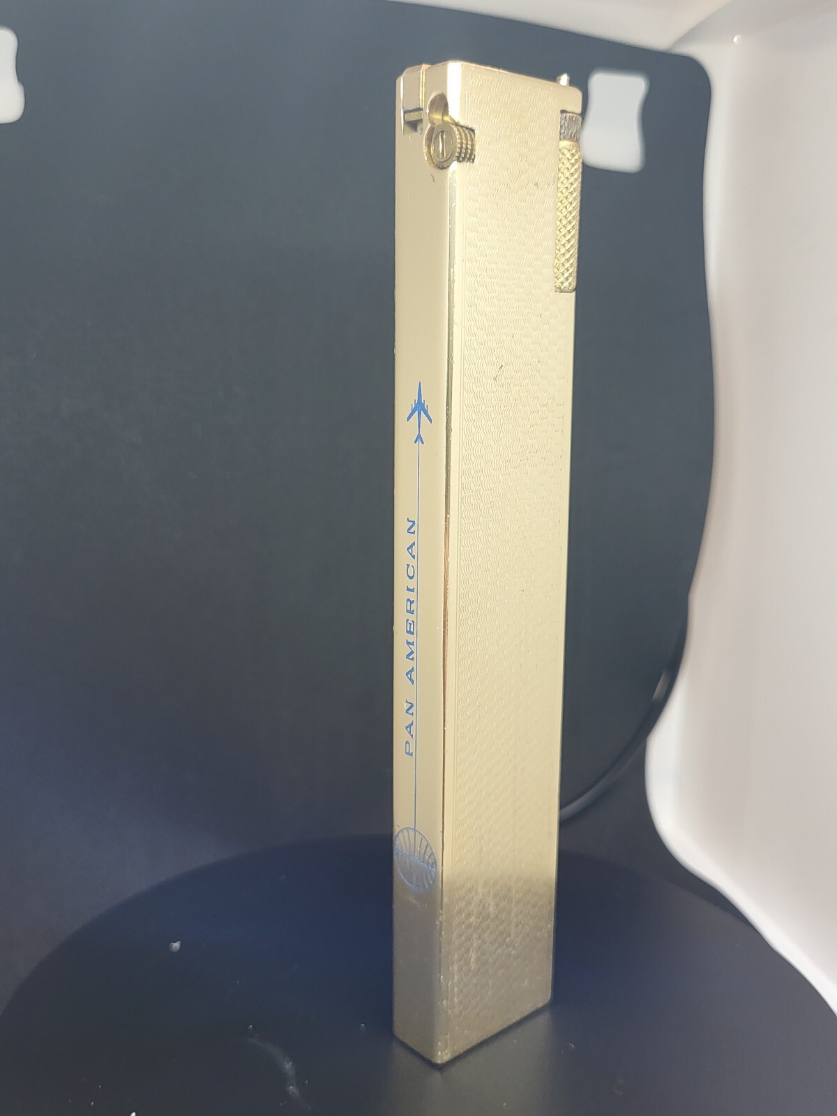 VINTAGE PAN AM AMERICAN AIRLINES ADVERTISING LIGHTER LONG SIZE CYGNUS GOLD-TONE