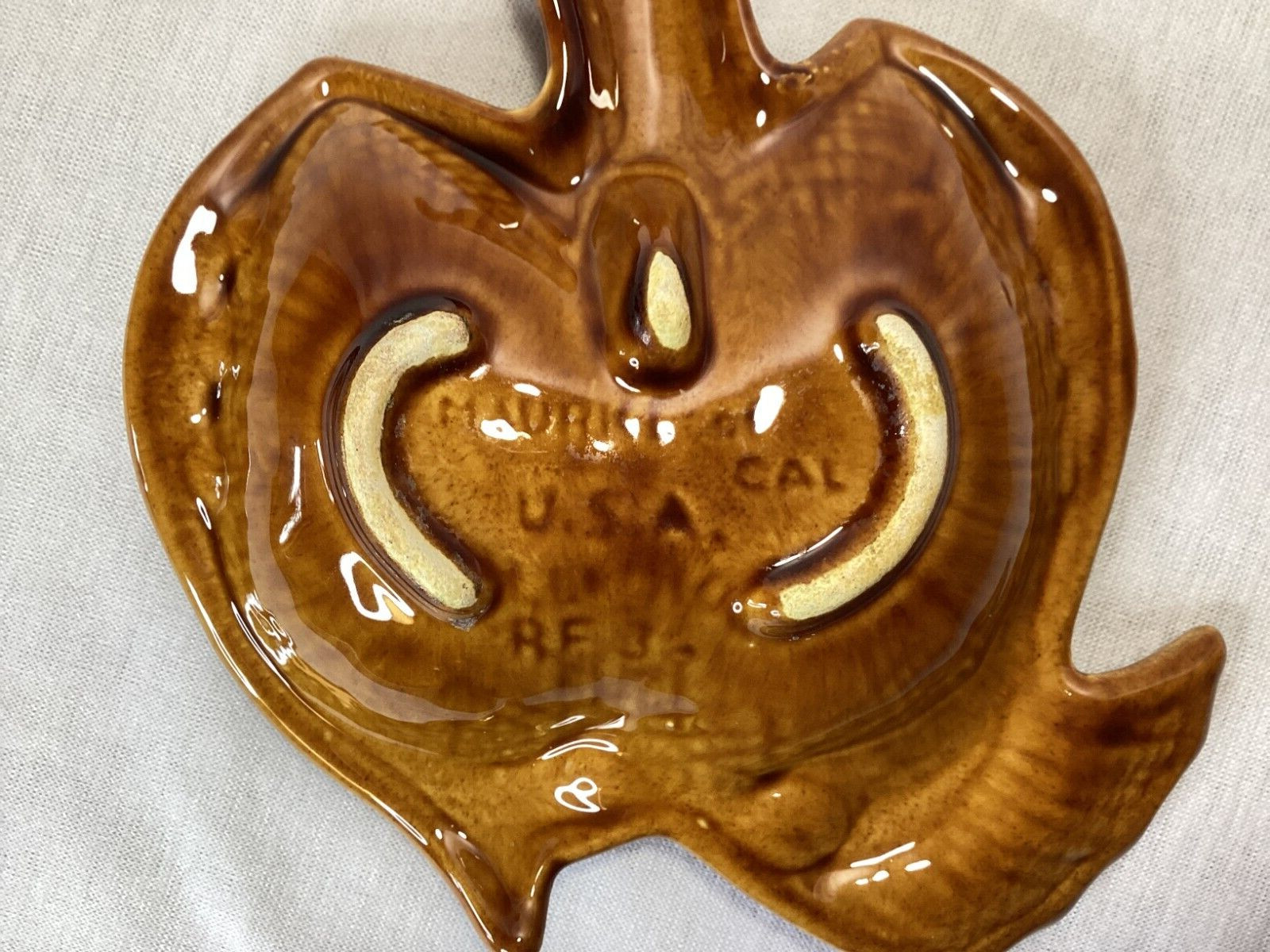 Vintage Maurice of California Pottery Medium Bird Ashtray Brown & Gold