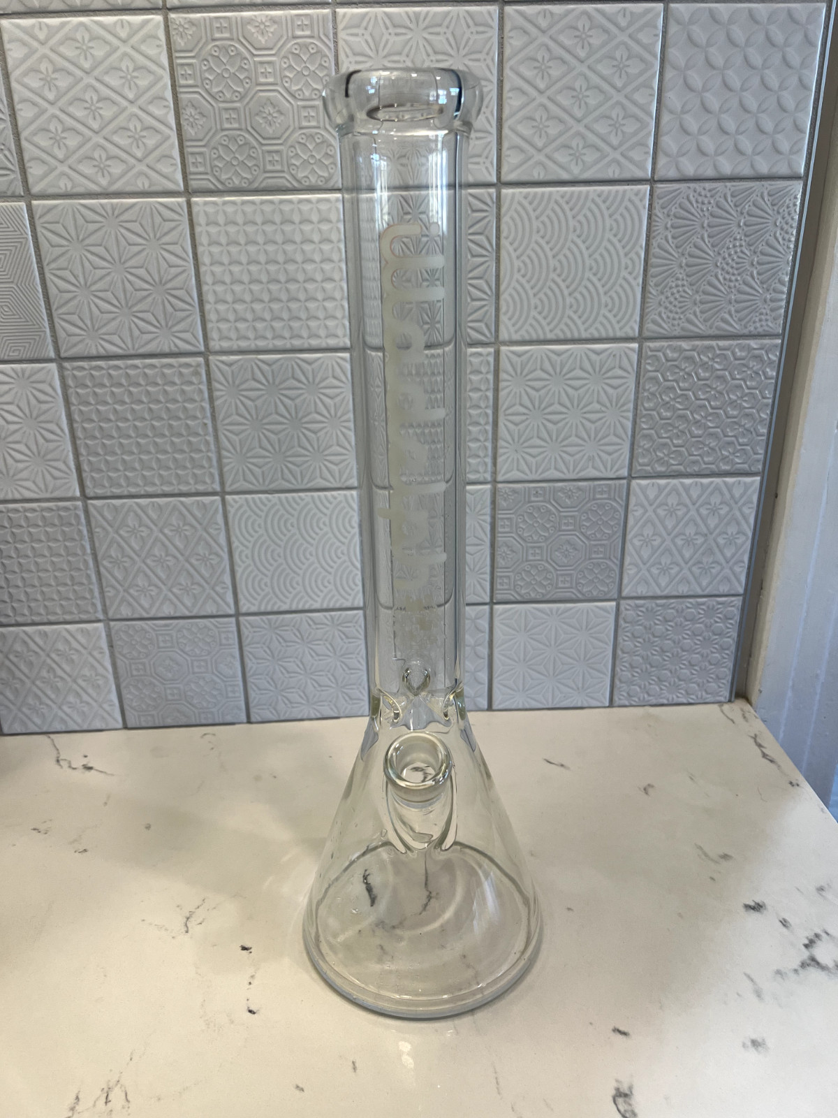 Illadelph Beaker Bong with filtering bowl