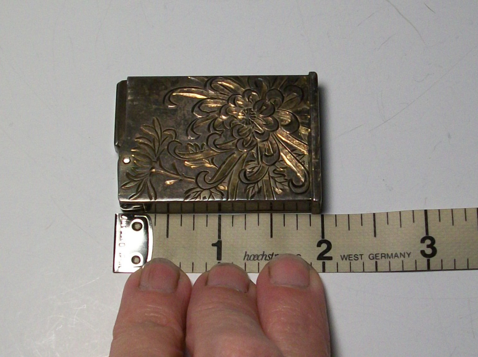 VINTAGE 950 SILVER JAPANESE SAMURAI LIGHTER CHRYSANTHEMUMS DESIGN FABULOUS!!!