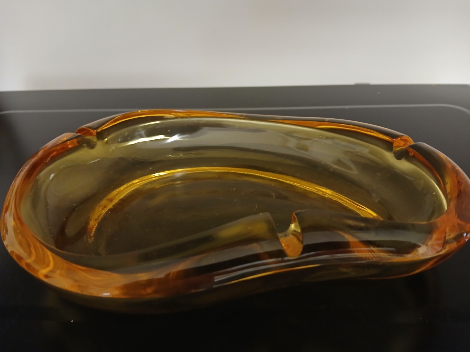 Boomerang Amber Ashtray Mid-Century Modern American Glass Gold Clear 8″ Length