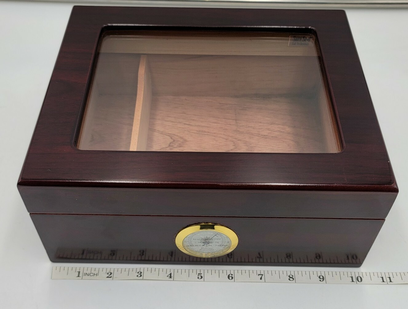Cherry Wood Glass Top Cigar Humidor w/ Sure Seal Lid – Cedar Lined