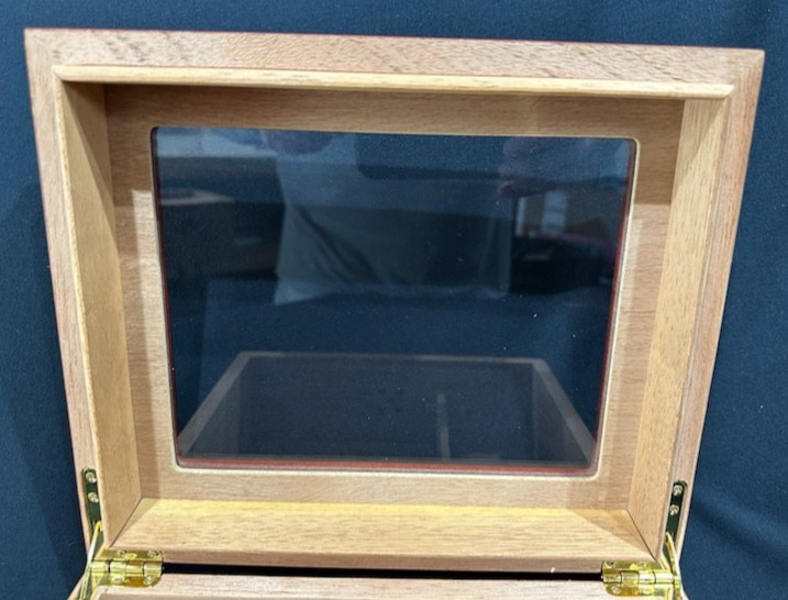 Mantello Cigar Humidor Glass Top & Mahogany Cedar Humidor Box with Hygrometer