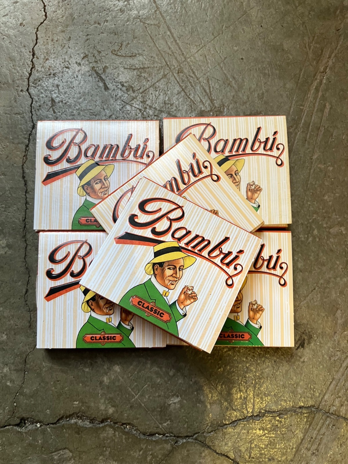 Bambu Cigarette Rolling Paper classic regular size, 6 Booklets