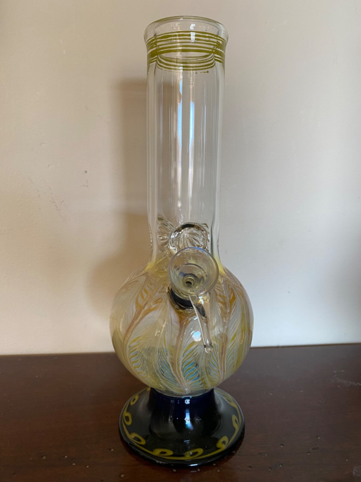 Glass Water Pipe with Ice Catch – 10″ x 1.5″ with 9mm Pull Bowl
