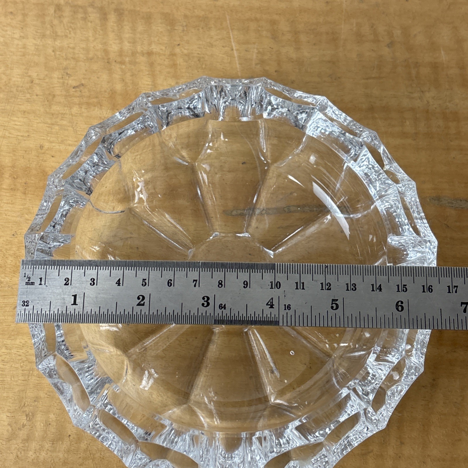 Vintage Princess House Heavy Crystal Cigar / Ashtray Flower Shaped