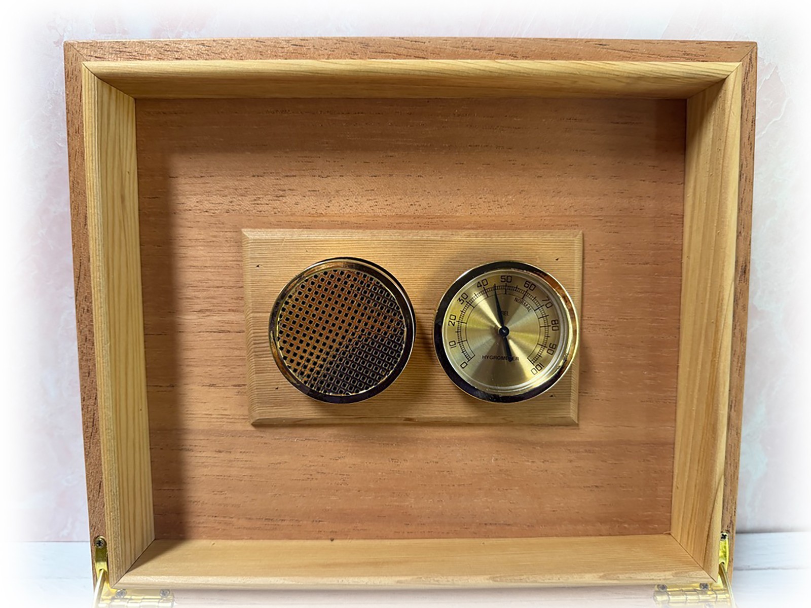 Vintage Thompson & Co 1915 Cigar Humidor Hygrometer Box Cherry Finish Taiwan