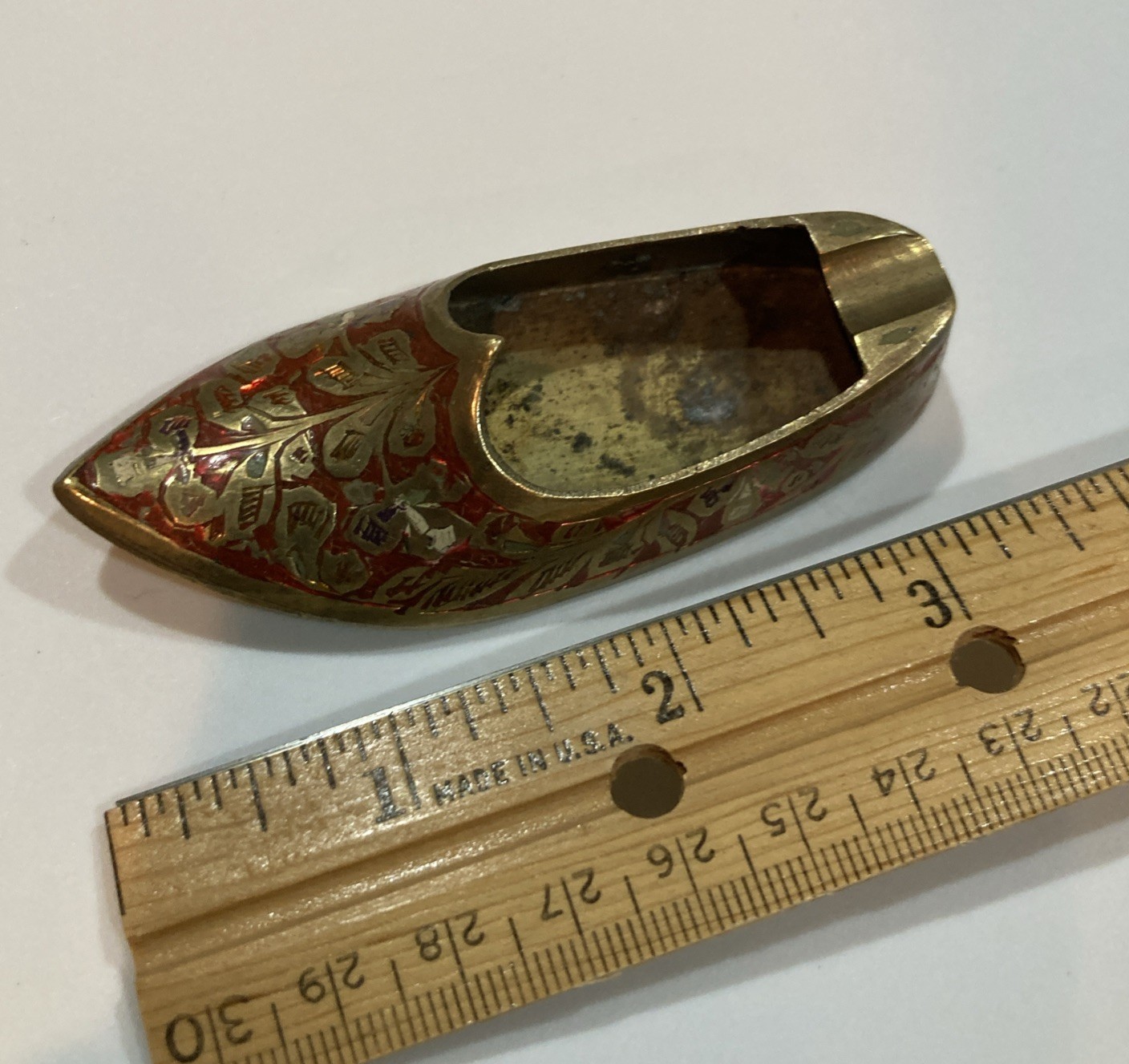 Vintage Brass Shoe India Ashtray Travel Incense Burner Red Inlay 3.5″ Nice Gift