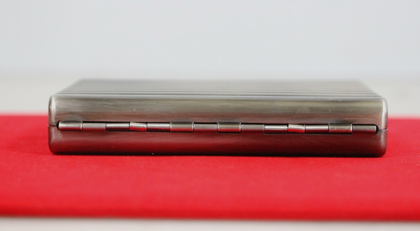 Silver – Stainless Steel – Cigarette Case