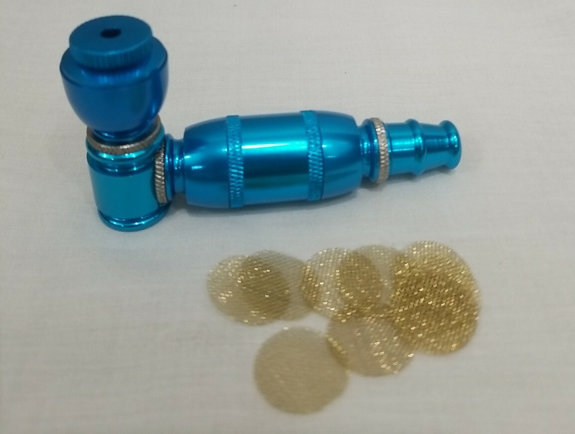Aqua Metal Smoking pipe 3″ with screens