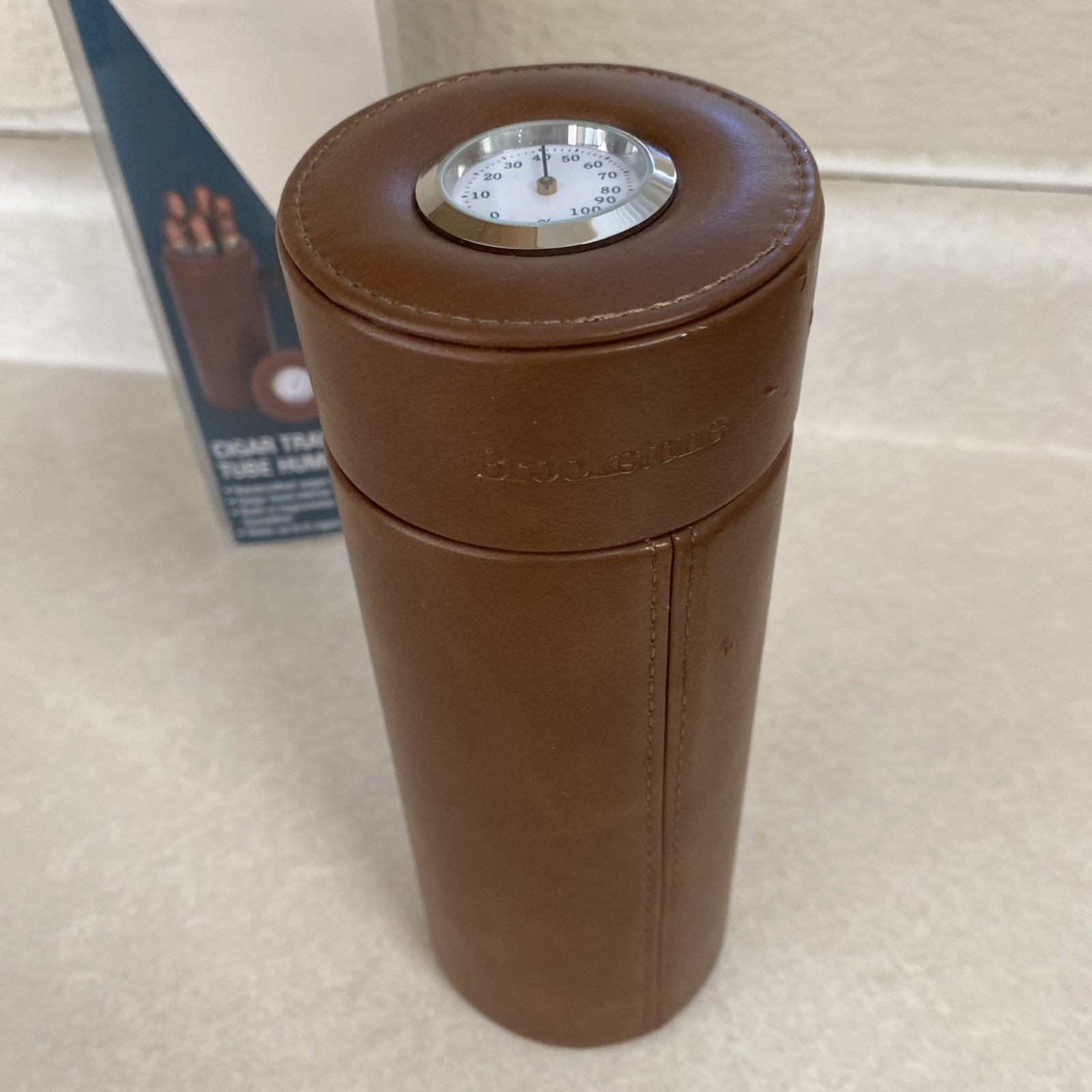 Brookstone Cigar Travel Tube Humidor Removable Hygrometer Cedar Lined Holds 6